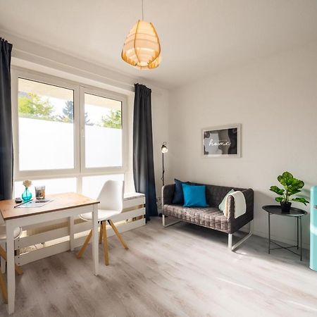 Moderne EG-Wohnung in Sudenburg mit Parkplatz, TOP Anbindung Magdeburg Exterior foto